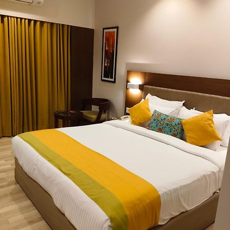 מלון Adur Park Residency Adoor מראה חיצוני תמונה
