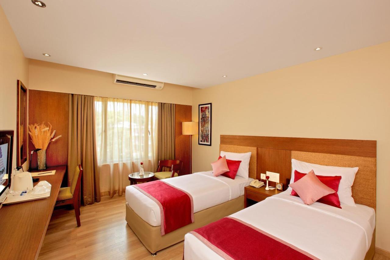 מלון Adur Park Residency Adoor מראה חיצוני תמונה