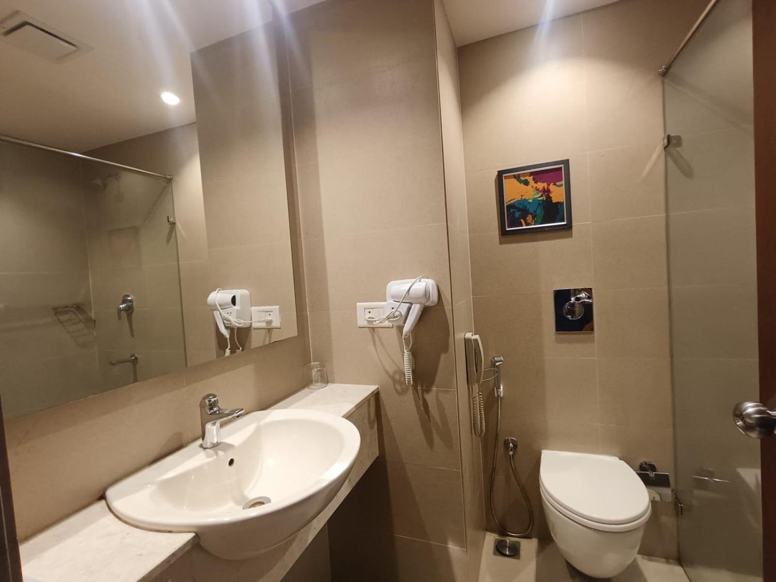 מלון Adur Park Residency Adoor מראה חיצוני תמונה