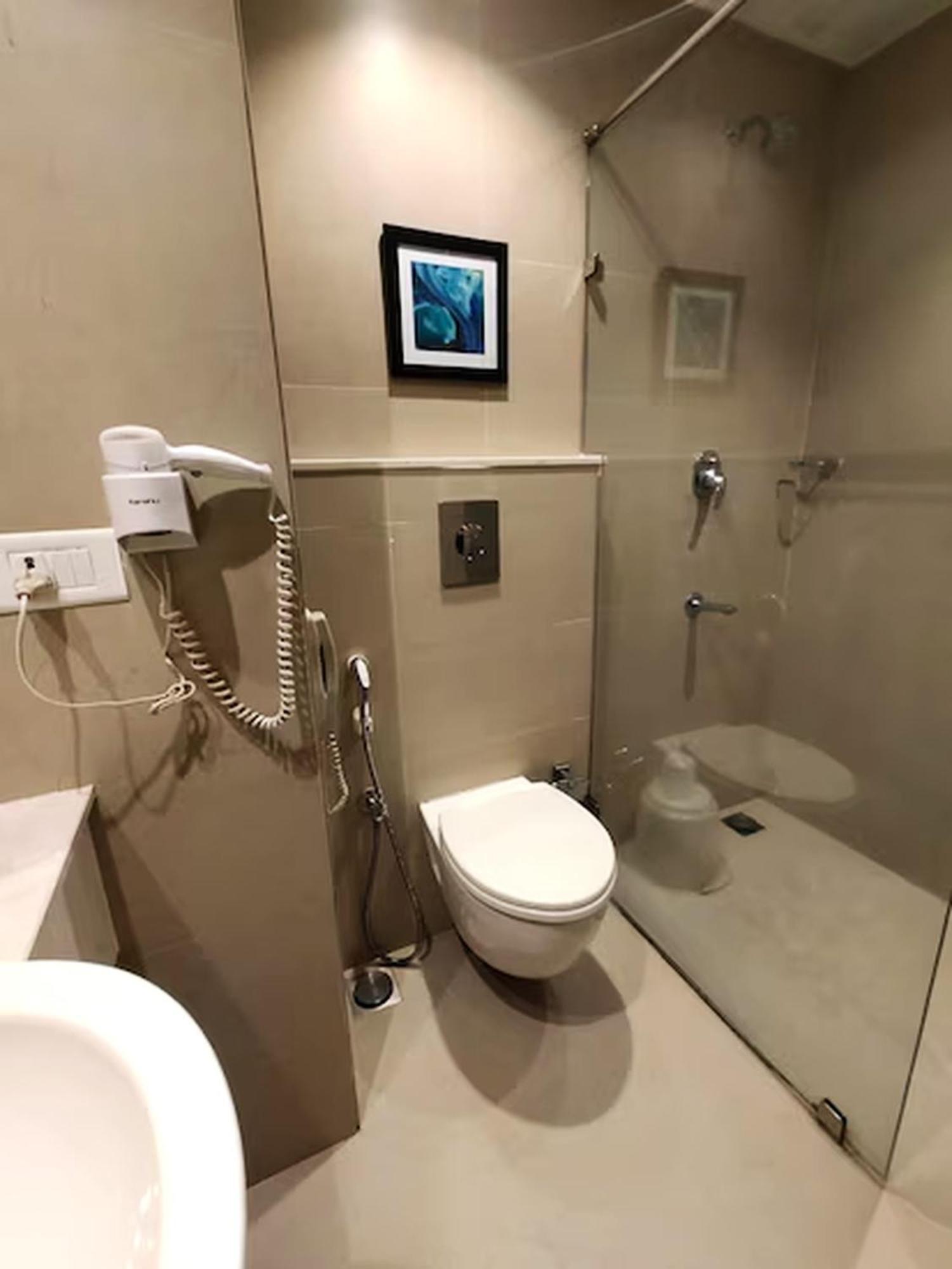 מלון Adur Park Residency Adoor מראה חיצוני תמונה