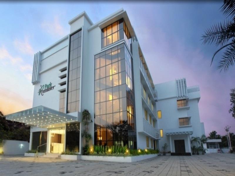 מלון Adur Park Residency Adoor מראה חיצוני תמונה